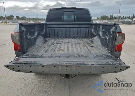 2016 Nissan Titan Xd S z USA, uszkodzony, nr VIN 1N6BA1F14GN517646